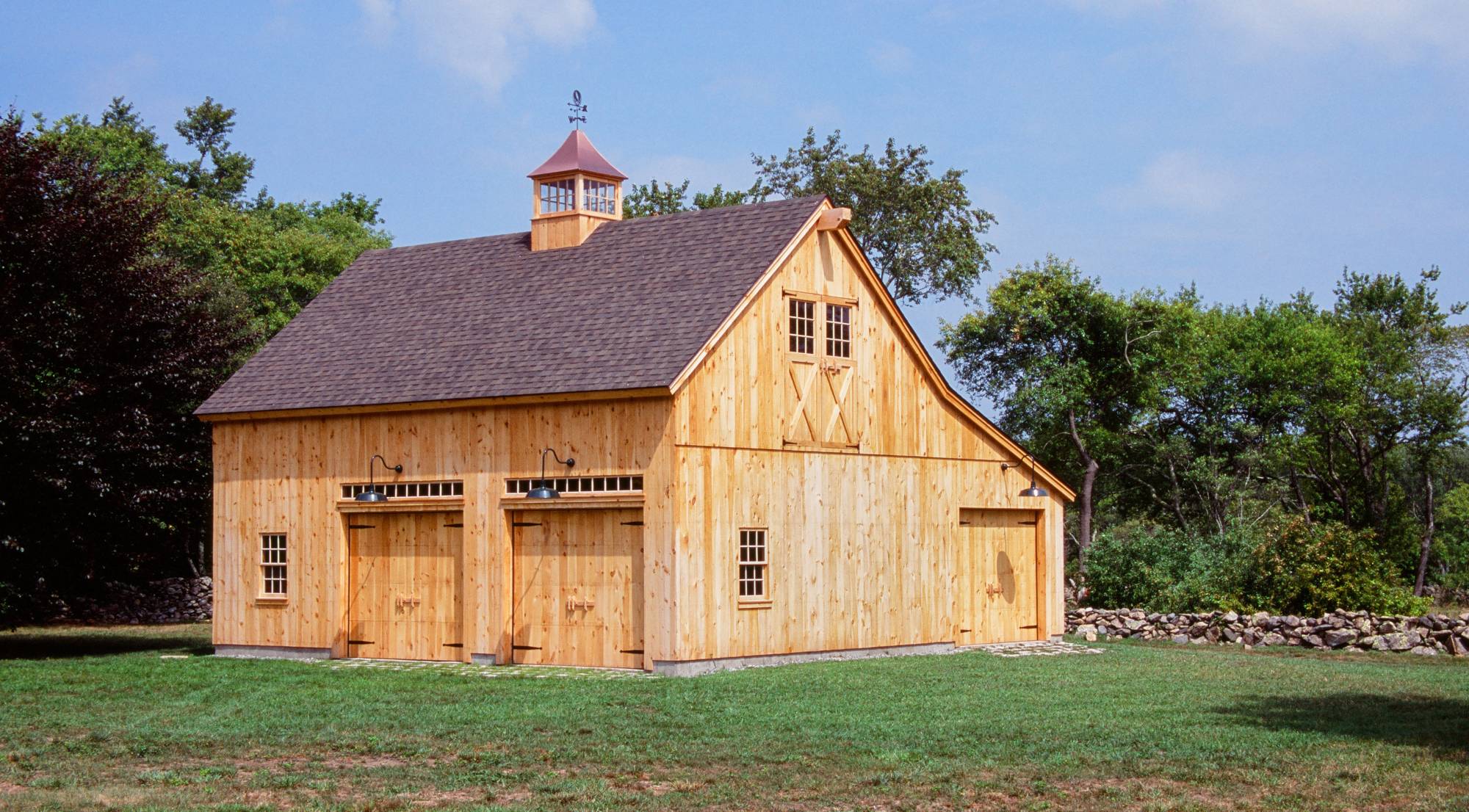 32' x 32' Lenox Carriage Barn The Barn Yard